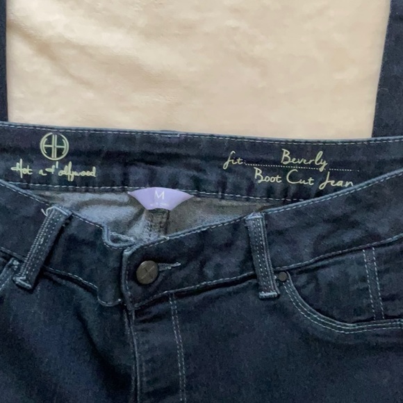 Hot In Hollywood Women’s Beverly Boot Cut Pull On Jeans, Medium, Dark Wash - Picture 2 of 8